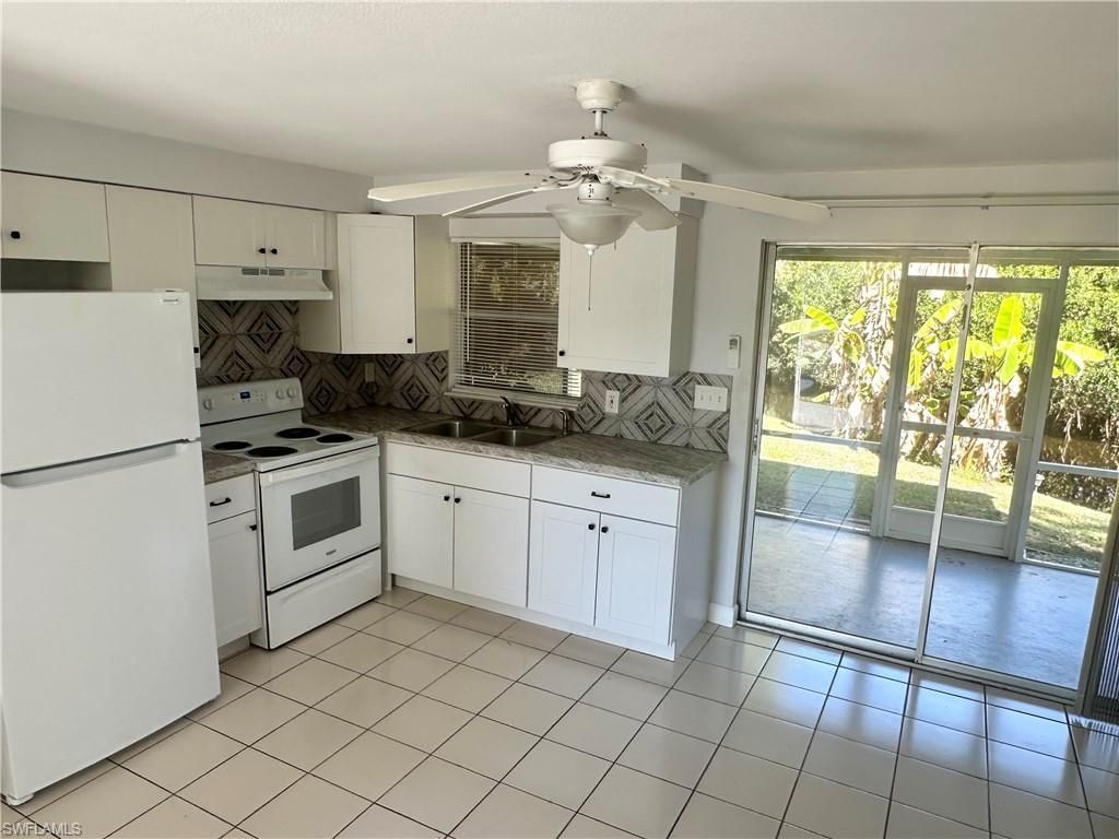 9805/9807 Montana Ct, Bonita Springs, FL 34135 Photo