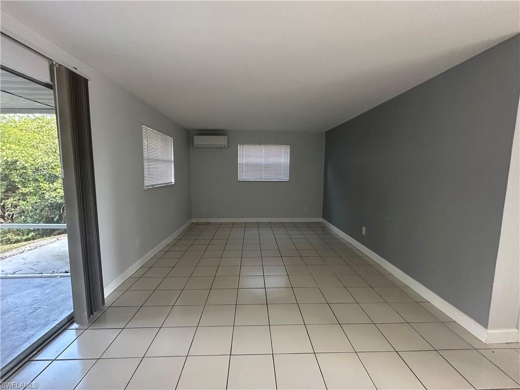 9805/9807 Montana Ct, Bonita Springs, FL 34135 Photo