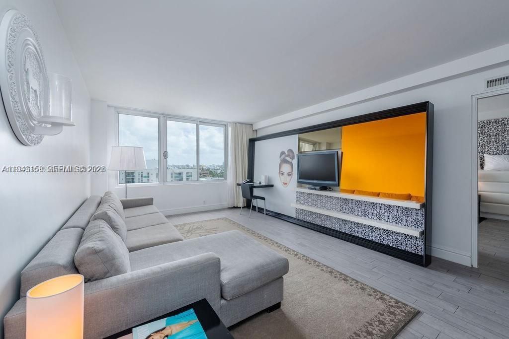 1100 West Ave, Unit 721, Miami Beach, FL 33139 Photo