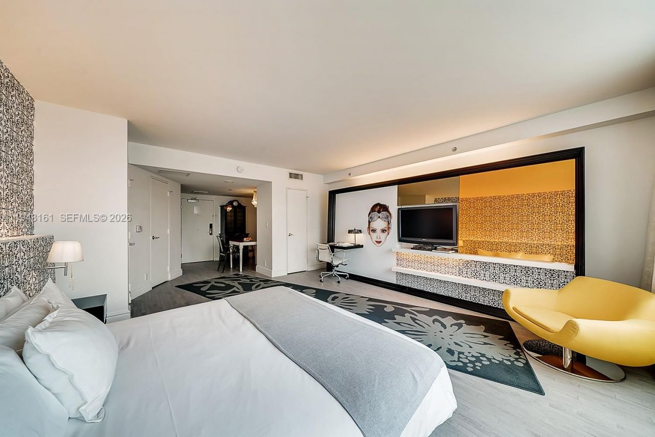 1100 West Ave, Unit 307, Miami Beach, FL 33139 Photo