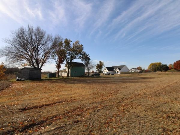 9217 Sunrise Drive, Fort Worth, TX 76134