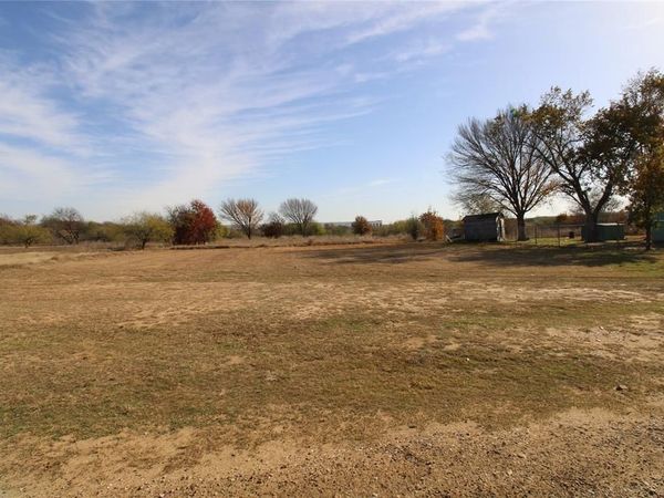 9221 Sunrise Drive, Fort Worth, TX 76134