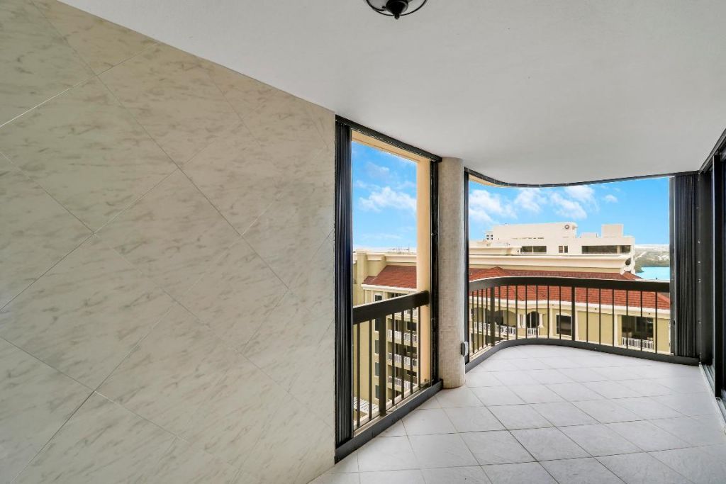 5380 N Ocean Drive, Unit 20b, Singer Island, FL 33404 Photo