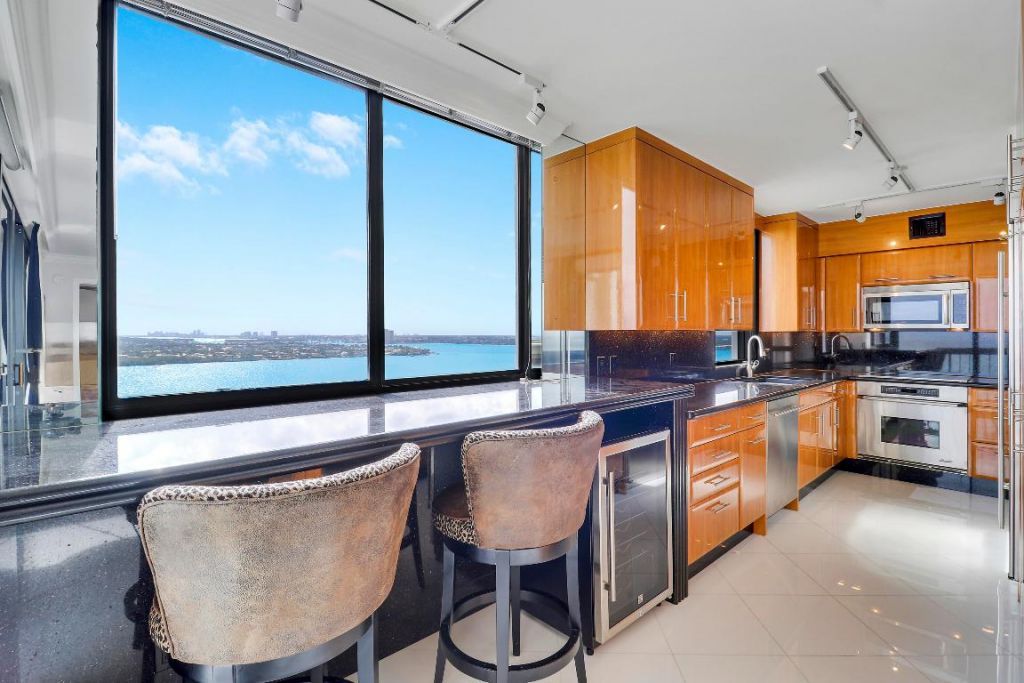 5380 N Ocean Drive, Unit 20b, Singer Island, FL 33404 Photo