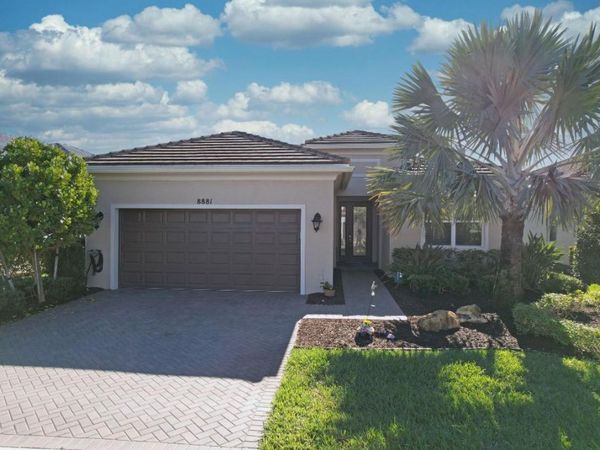 8881 SW Breve Way, Port Saint Lucie, FL 34987