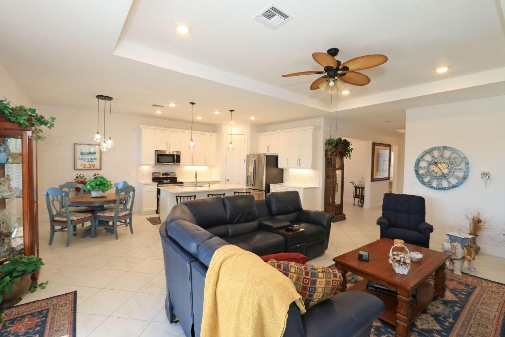 8881 SW Breve Way, Port Saint Lucie, FL 34987 Photo