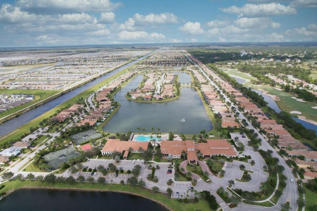 8881 SW Breve Way, Port Saint Lucie, FL 34987 Photo