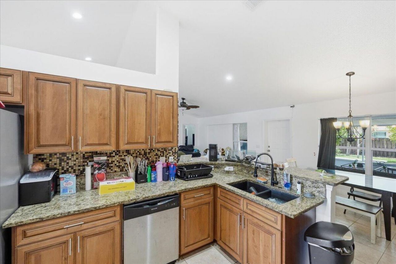 1218 SW Melrose Avenue, Port Saint Lucie, FL 34953 Photo