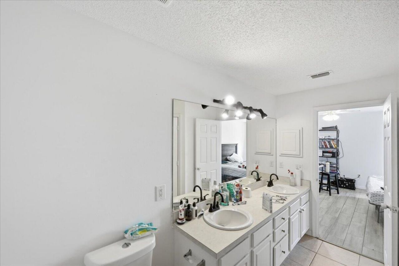 1218 SW Melrose Avenue, Port Saint Lucie, FL 34953 Photo