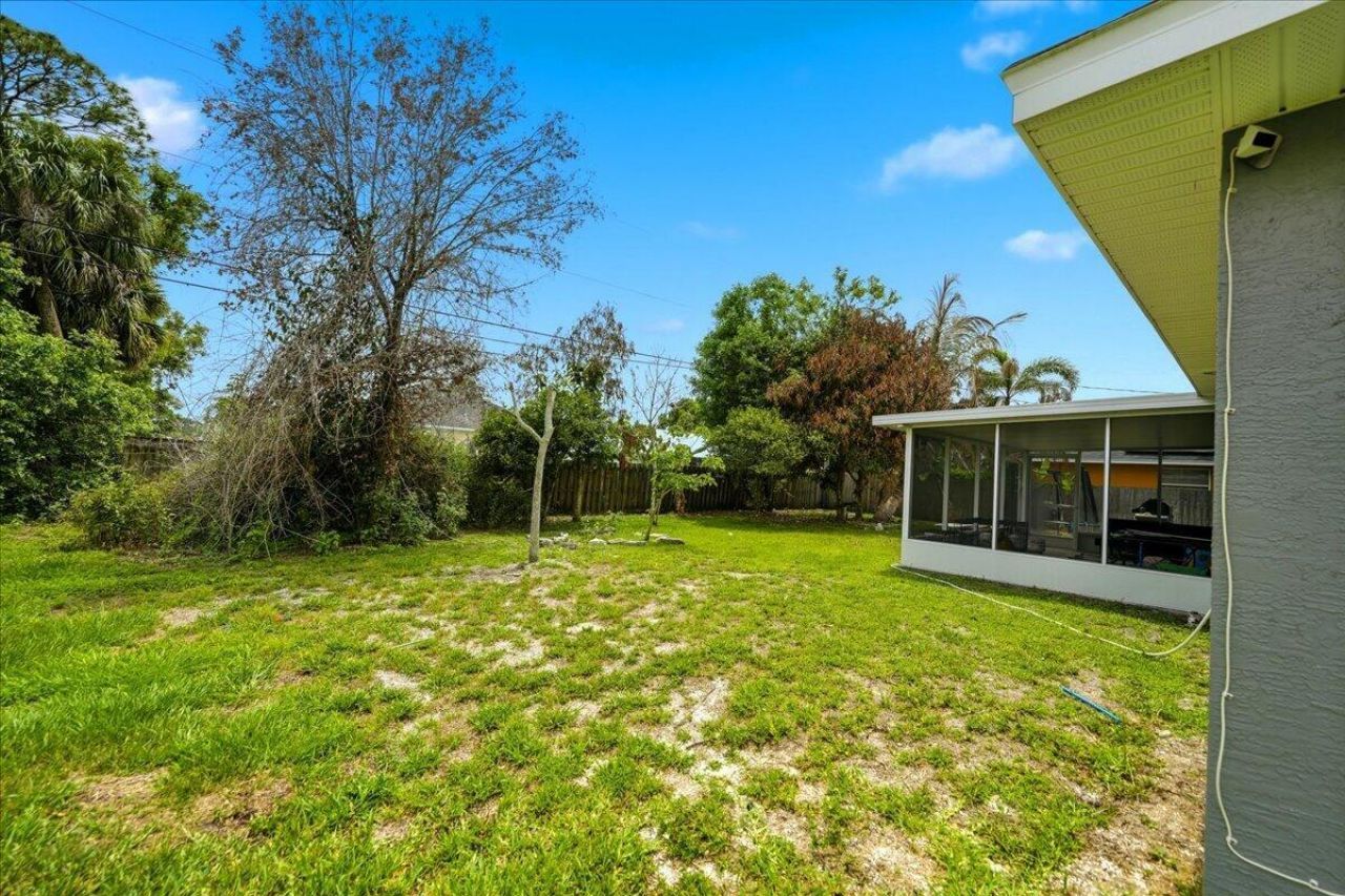 1218 SW Melrose Avenue, Port Saint Lucie, FL 34953 Photo