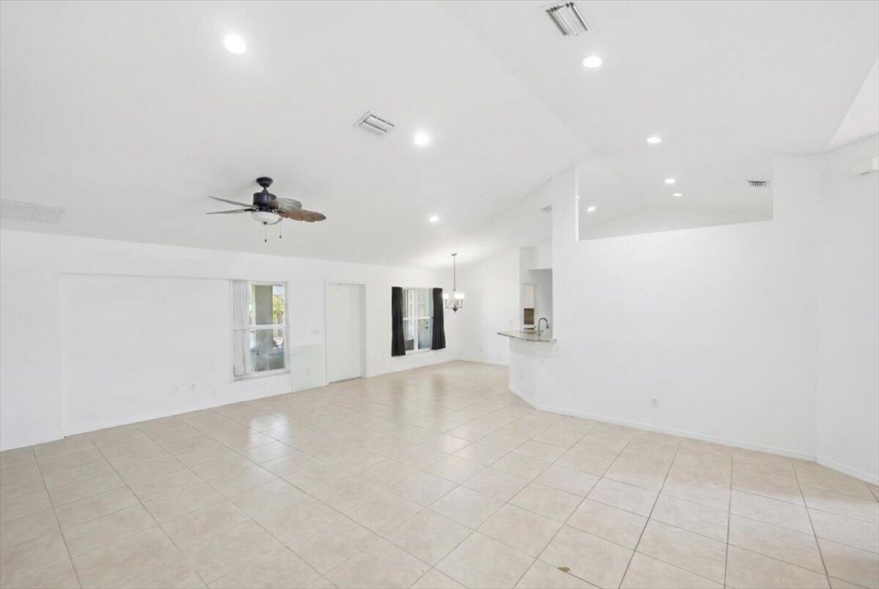 1218 SW Melrose Avenue, Port Saint Lucie, FL 34953 Photo