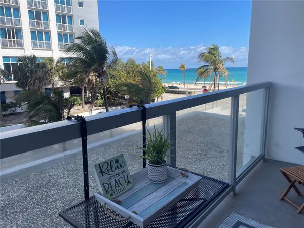 209 N Fort Lauderdale Beach Boulevard, Unit 3D, Fort Lauderdale, FL 33304