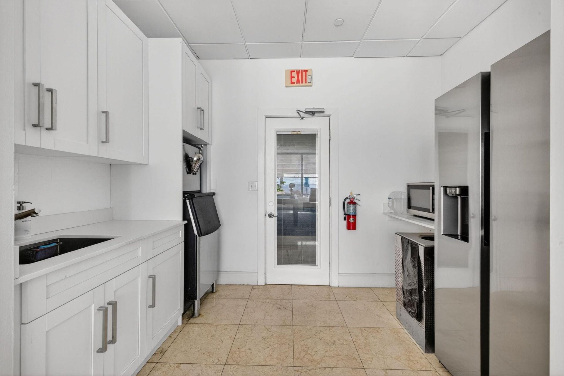 209 N Fort Lauderdale Beach Boulevard, Unit 3D, Fort Lauderdale, FL 33304 Photo