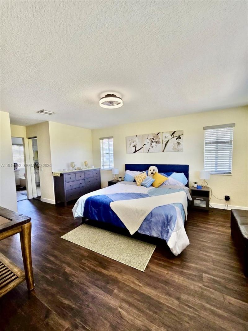 1587 Winterberry Ln, Weston, FL 33327 Photo