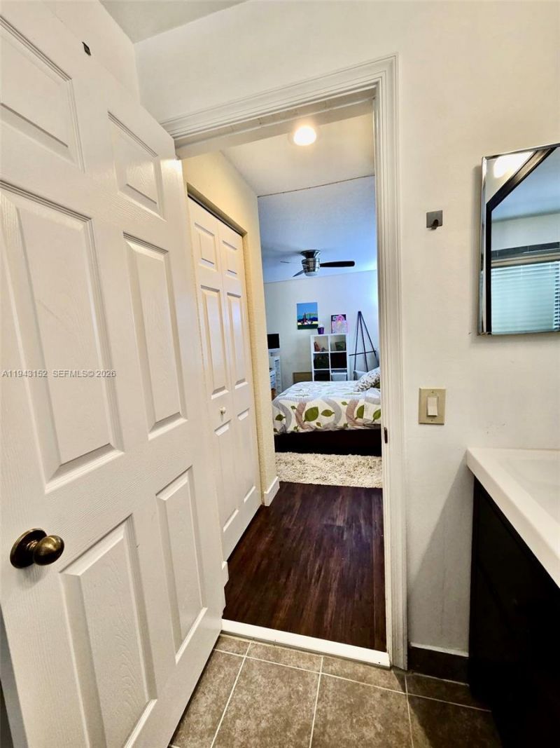 1587 Winterberry Ln, Weston, FL 33327 Photo