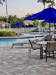 1587 Winterberry Ln, Weston, FL 33327 Photo