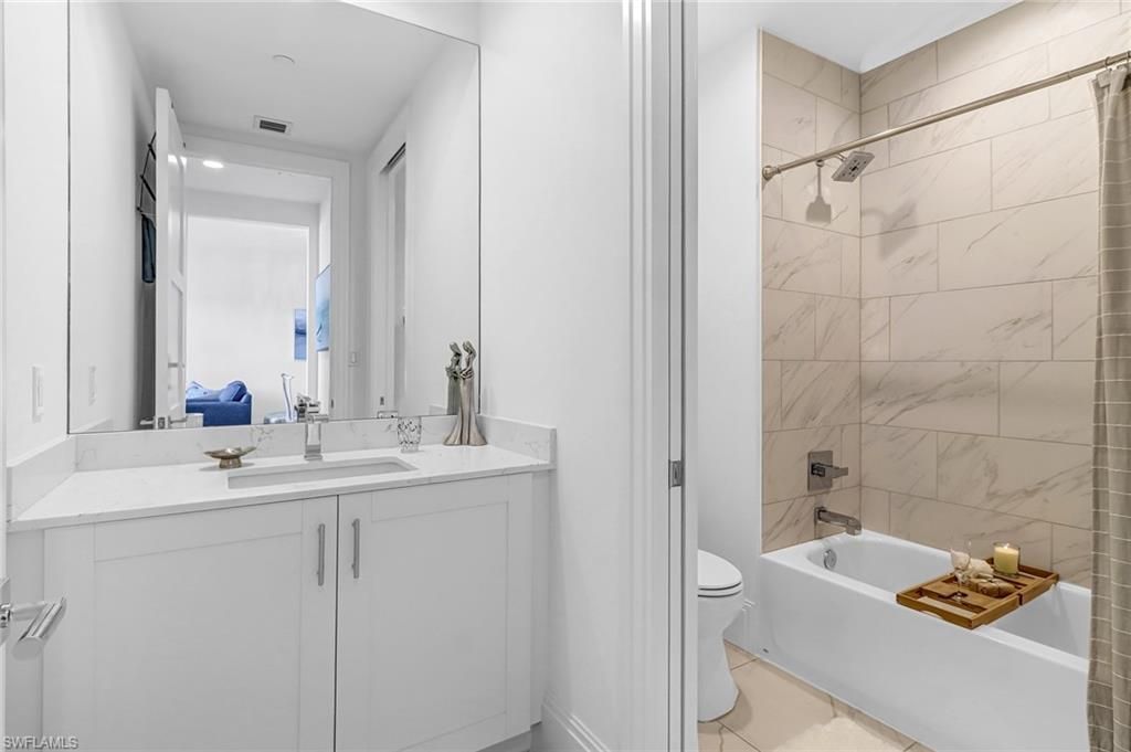 1135 3rd Ave S, Unit 415, Naples, FL 34102 Photo
