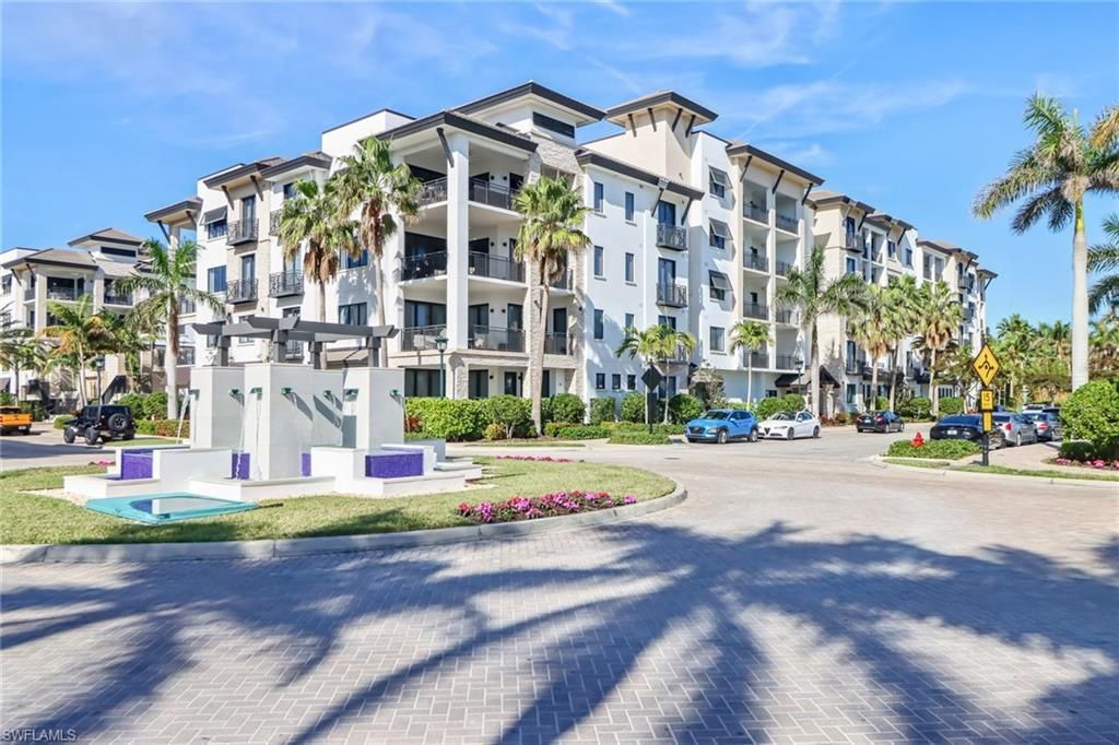1135 3rd Ave S, Unit 415, Naples, FL 34102 Photo