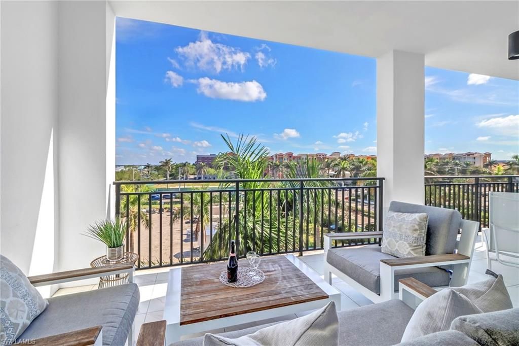 1135 3rd Ave S, Unit 415, Naples, FL 34102 Photo