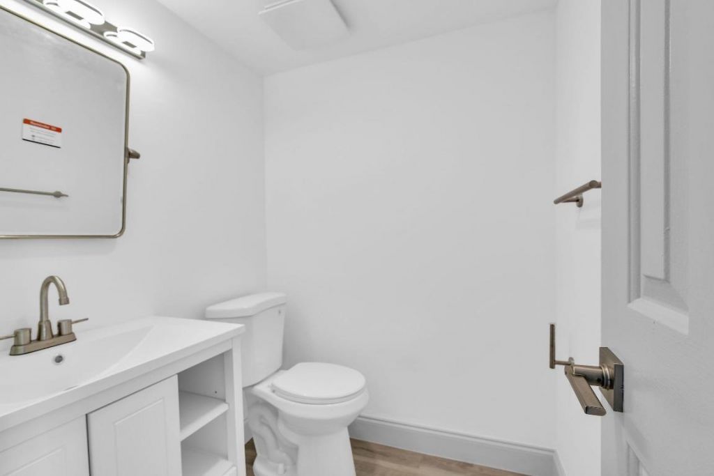 859 Jeffery Street, Unit 810, Boca Raton, FL 33487 Photo