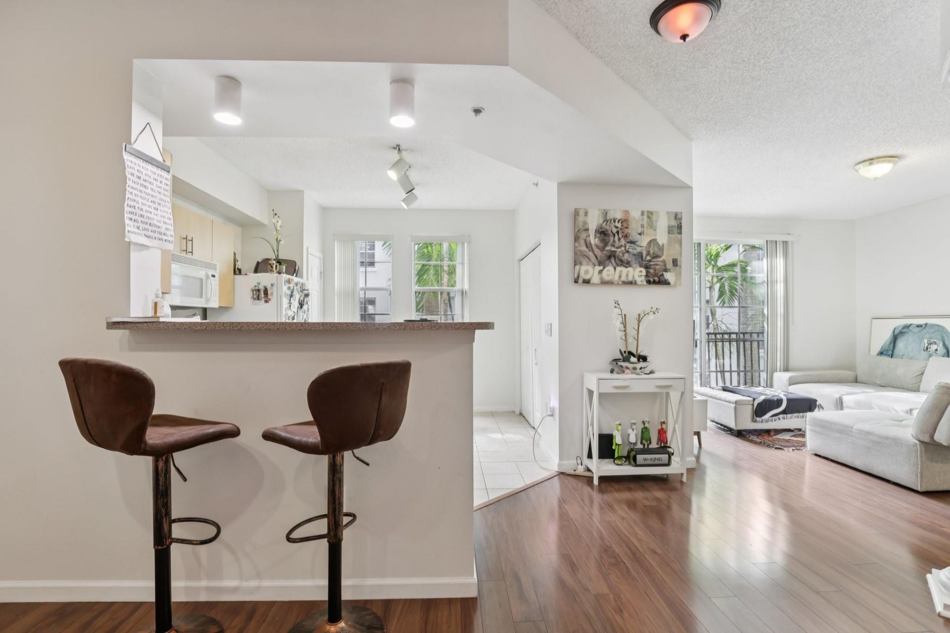 533 NE 3rd Avenue, Unit 321, Fort Lauderdale, FL 33301 Photo