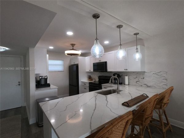 3930 Inverrary Blvd, Unit 604-D, Lauderhill, FL 33319