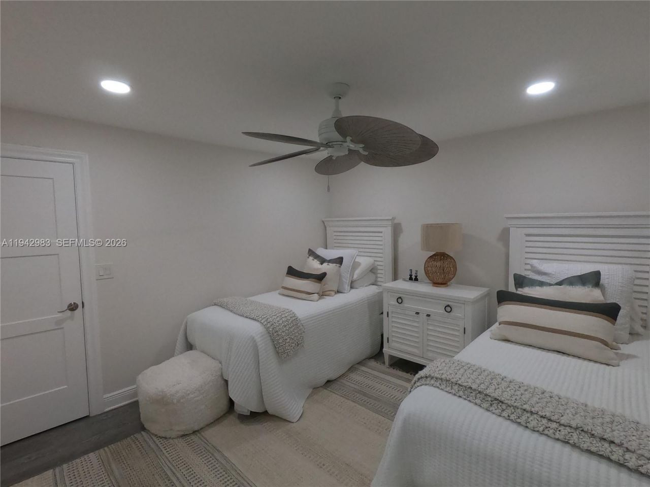 3930 Inverrary Blvd, Unit 604-D, Lauderhill, FL 33319 Photo