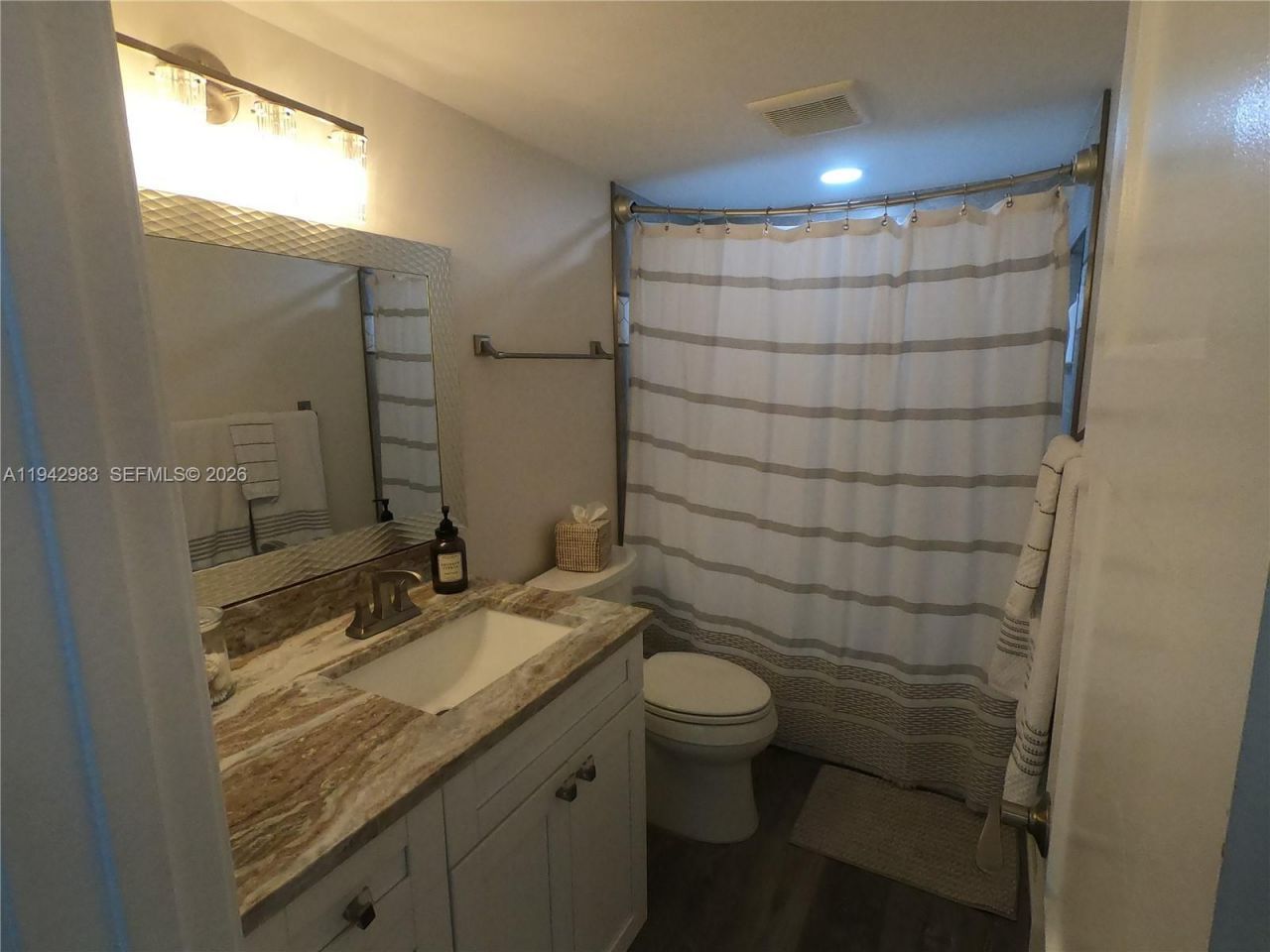 3930 Inverrary Blvd, Unit 604-D, Lauderhill, FL 33319 Photo