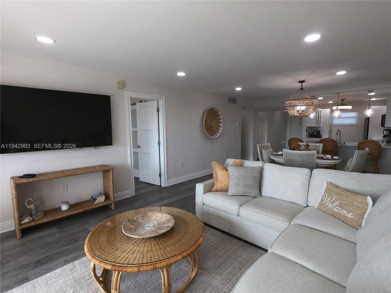 3930 Inverrary Blvd, Unit 604-D, Lauderhill, FL 33319 Photo