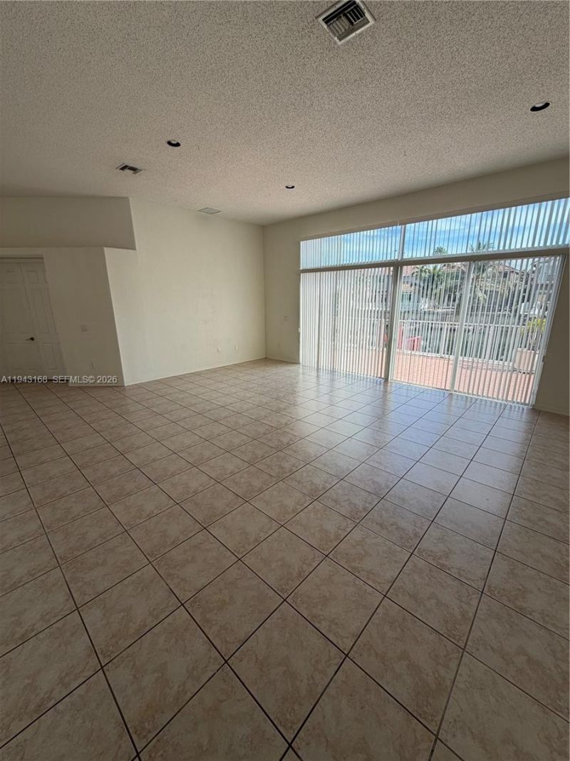 14640 SW 132nd Ct, Miami, FL 33186 Photo