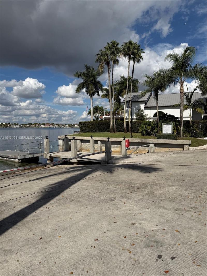 14640 SW 132nd Ct, Miami, FL 33186 Photo