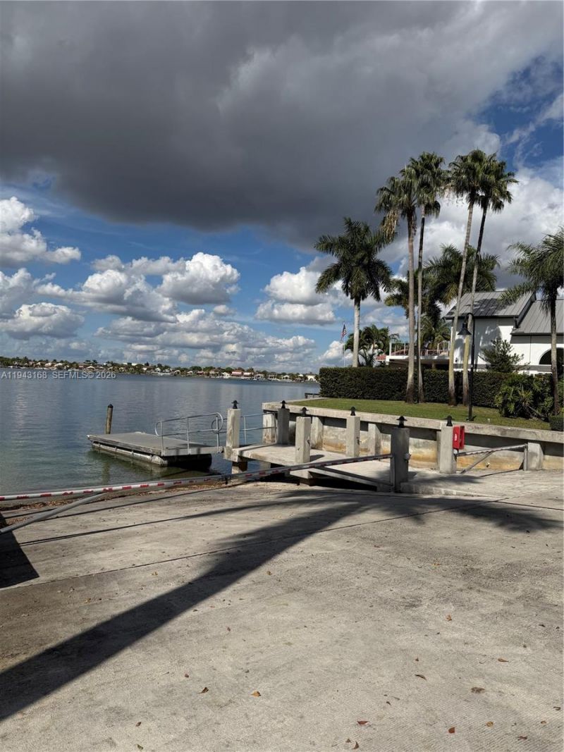 14640 SW 132nd Ct, Miami, FL 33186 Photo