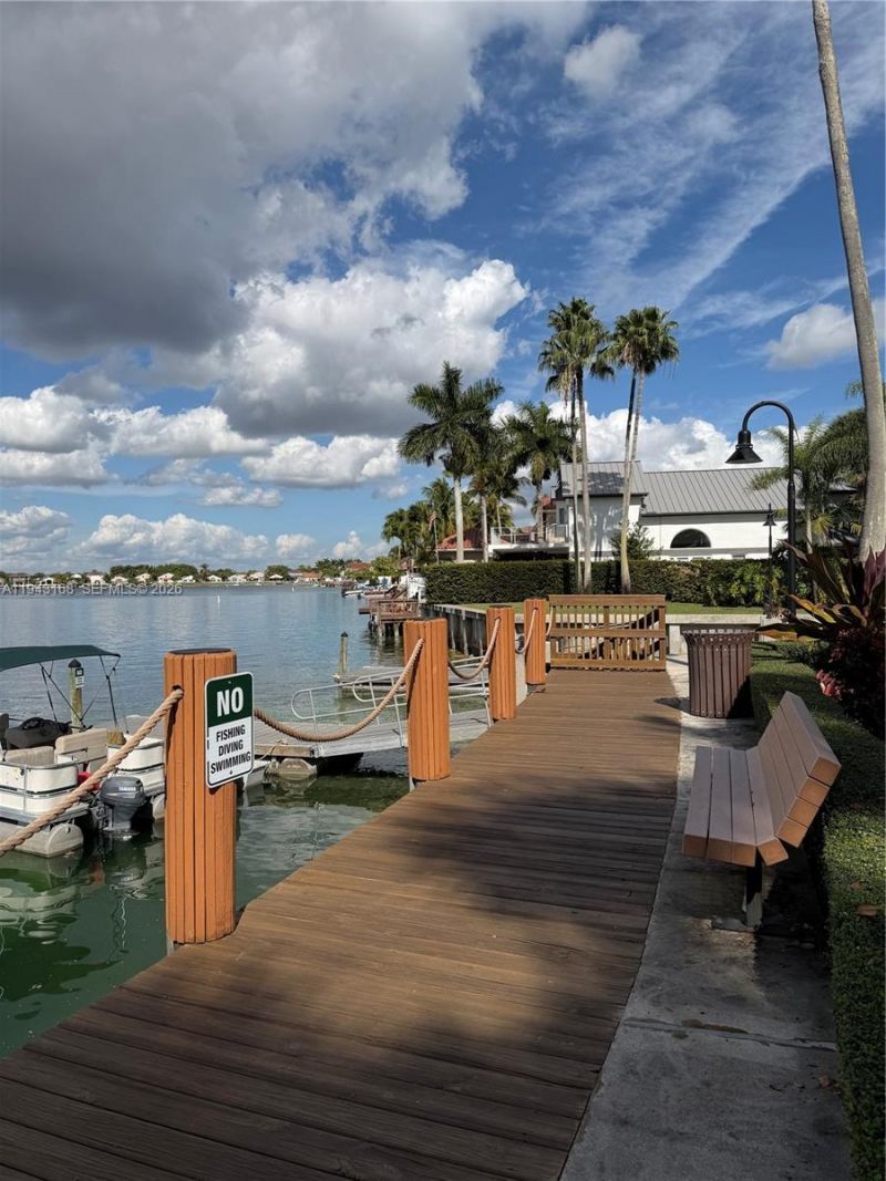 14640 SW 132nd Ct, Miami, FL 33186 Photo