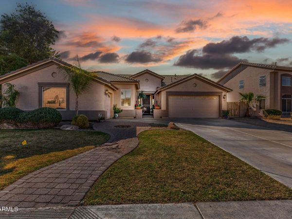 6827 W EL CORTEZ Place, Peoria, AZ 85383