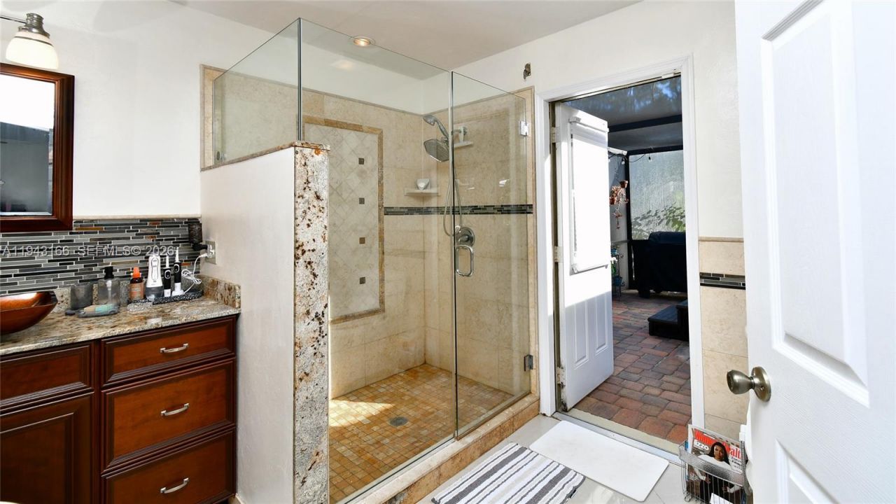 1004 Palmetto Ave, Lehigh Acres, FL 33972 Photo