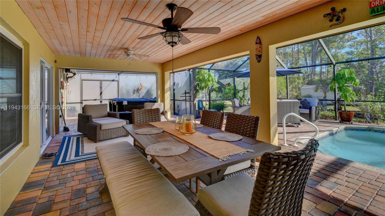 1004 Palmetto Ave, Lehigh Acres, FL 33972 Photo