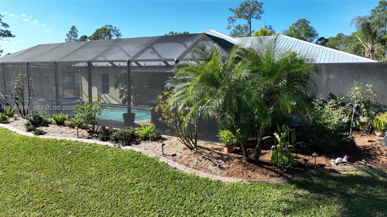 1004 Palmetto Ave, Lehigh Acres, FL 33972 Photo