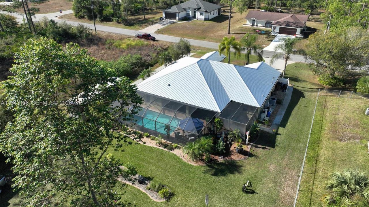 1004 Palmetto Ave, Lehigh Acres, FL 33972 Photo