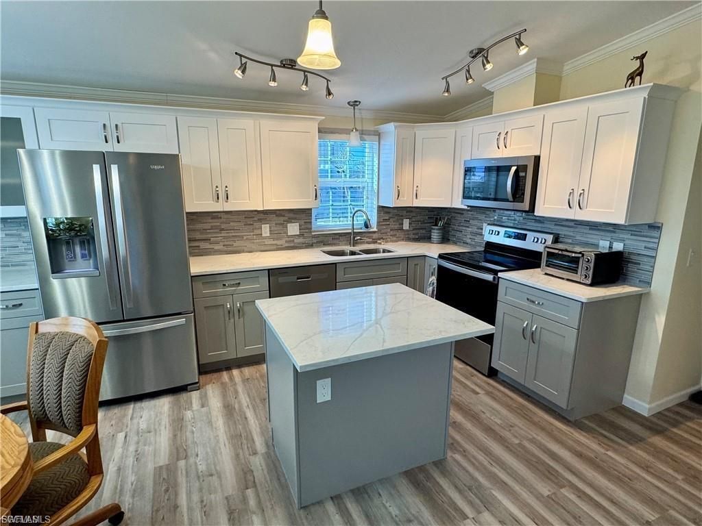 19681 Summerlin Rd, Unit 217, Fort Myers, FL 33908 Photo