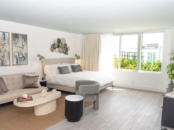 1100 West Ave , Unit 415, Miami Beach, FL 33139