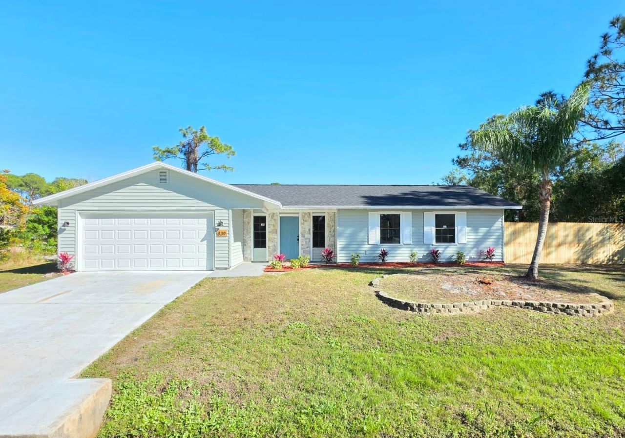 839 Carnation Avenue Se, Palm Bay, FL 32909 Main Photo