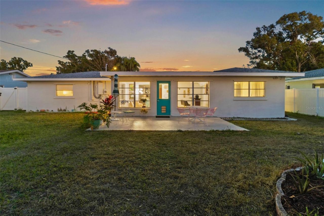 1842 59th Way N, Saint Petersburg, FL 33710 Photo