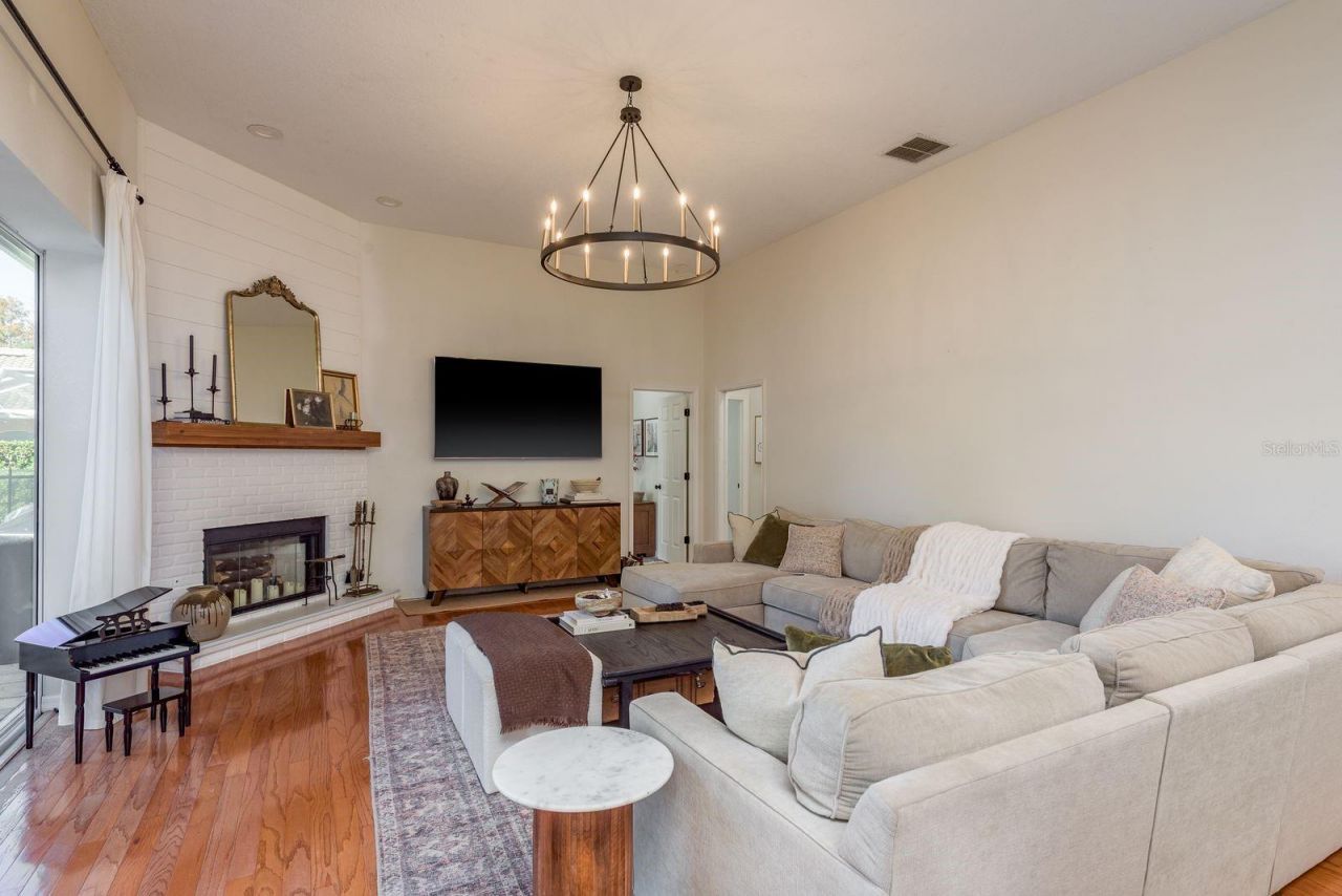 12109 Clear Harbor Drive, Tampa, FL 33626 Photo