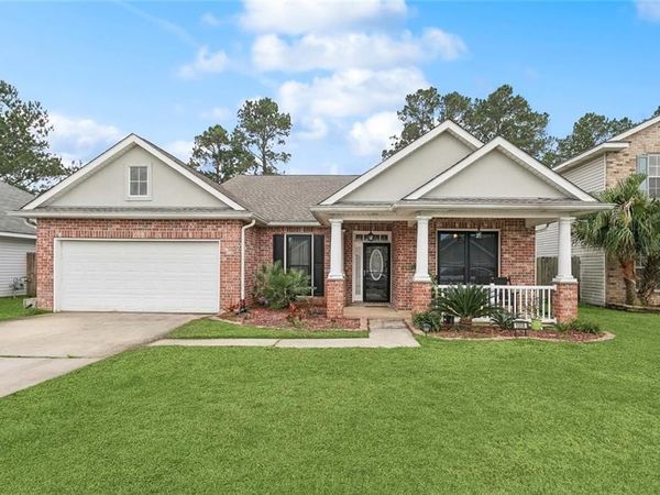 1008 LENNON Court, Slidell, LA 70461