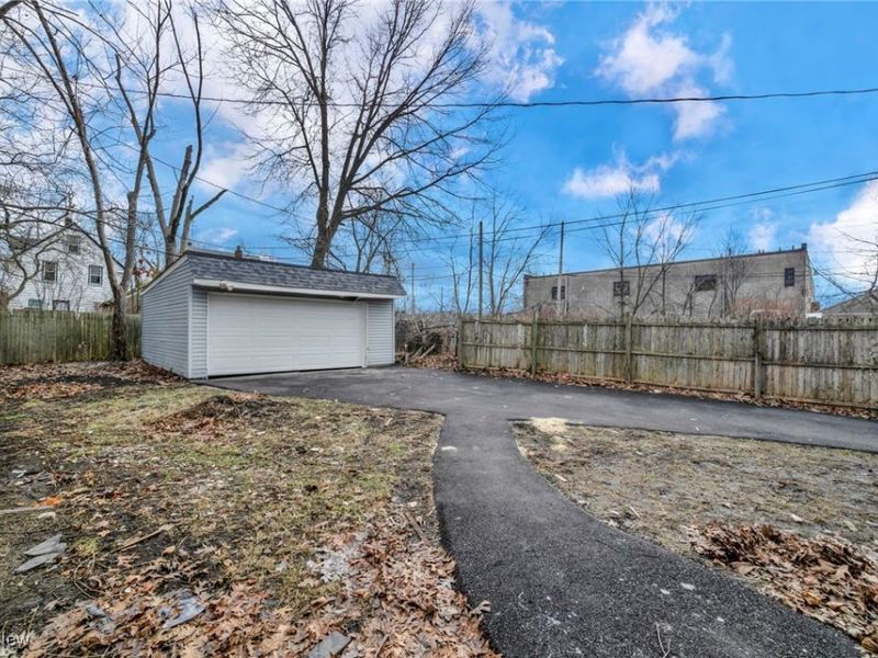 4149 E 135th, Cleveland, OH 44105 Photo 29