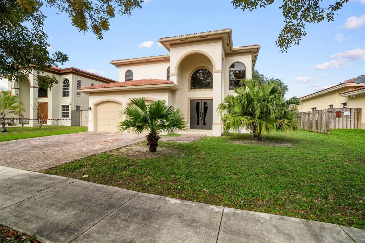 865 NE 208th Ter, Miami, FL 33179 Photo