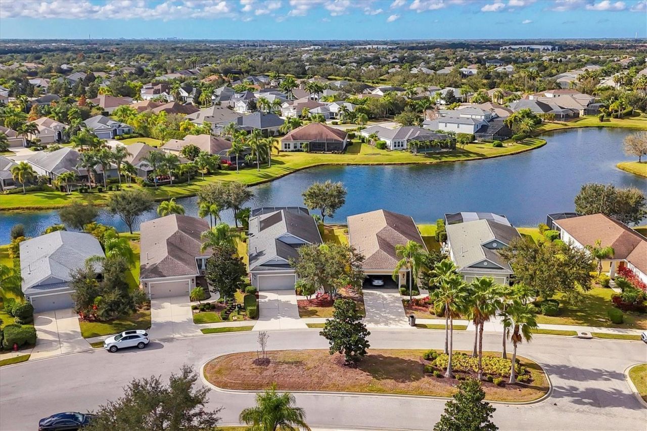 12189 Longview Lake Circle, Bradenton, FL 34211 Photo