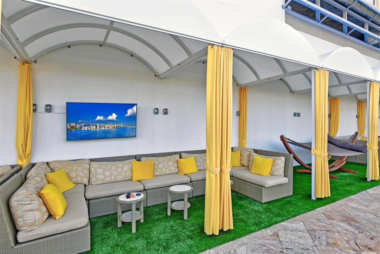 915 Seaside Drive, Unit 511, Weeks, Sarasota, FL 34242 Photo