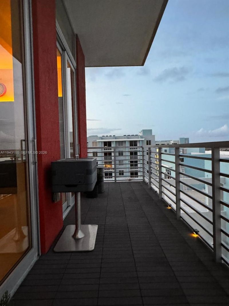 7875 NW 107th Ave, Unit 812, Doral, FL 33178 Photo