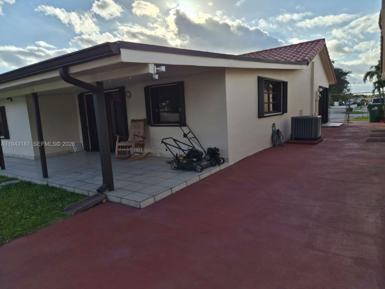 1453 SW 137th Pl, Miami, FL 33184 Photo